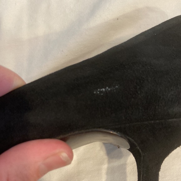 Stuart Weitzman kitten heel, size 8.5 - Picture 9 of 9